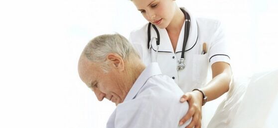 Artroza vertebrelor cervicale poate duce la accident vascular cerebral